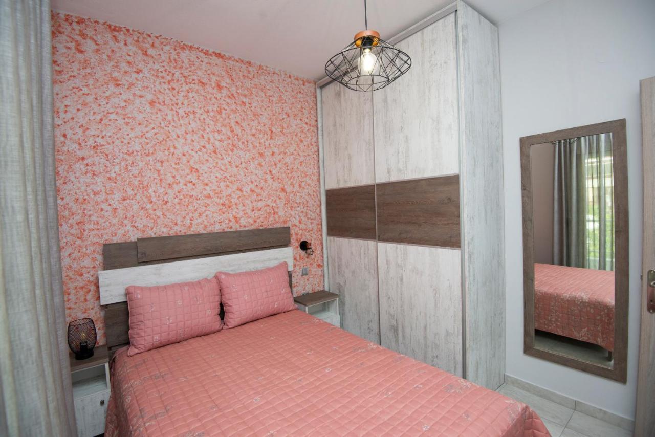 Enio Axd Guest House With Private Parking Alexandrópolis Exterior foto